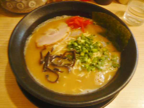 「らーめん」@九州とんこつらーめん ひらさわの写真