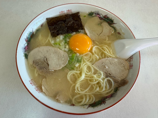 「玉子入ラーメン　730円」@駅前ラーメン ビッグワンの写真