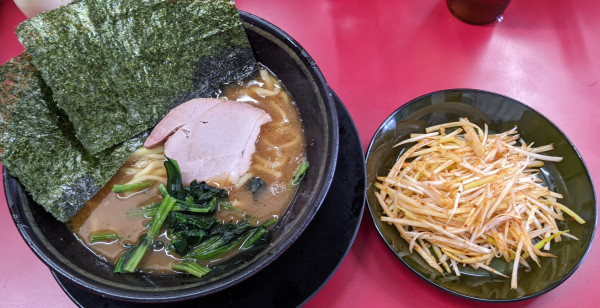 「ネギラーメン 1,050円」@家系ラーメン 王道家の写真