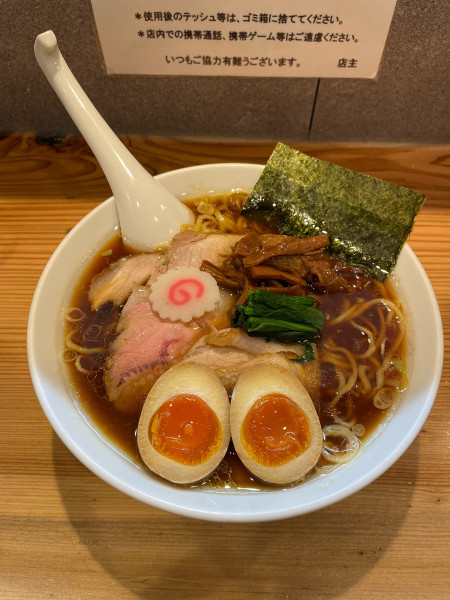 「しょうゆラーメン 味玉」@オランダ軒の写真
