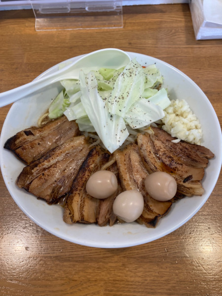 「ブタ丸らーめん ラーパス うずら」@麺屋 にじ丸の写真