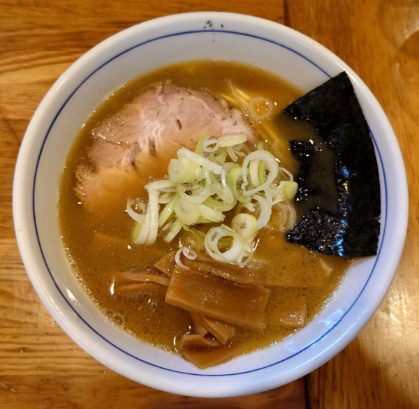「らーめん(1000円)」@麺屋はし本の写真
