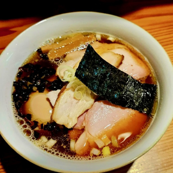 特製醤油(1400円)+豚めし(450円)