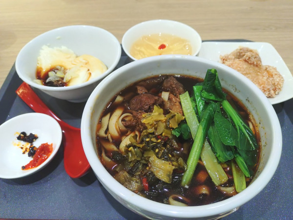 「牛肉麺セット」@台湾祭ストア 横浜ワールドポーターズ店の写真