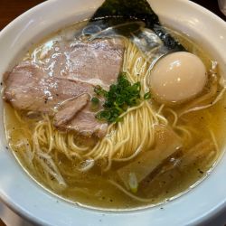 味玉塩中華そば：920円