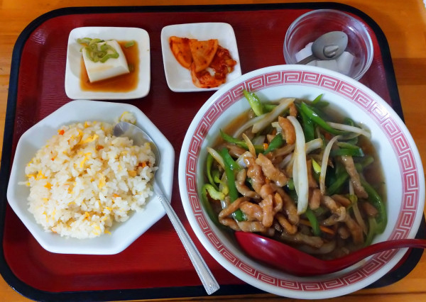 「青椒肉絲麺定食（800円）」@金麟の写真