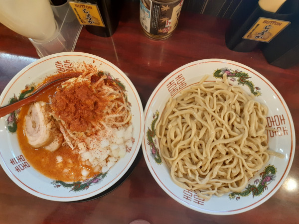 「大つけ麺、辛豚、辛さ4」@ぶっ豚 向ヶ丘遊園店の写真