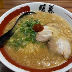 背脂ラーメン 替玉