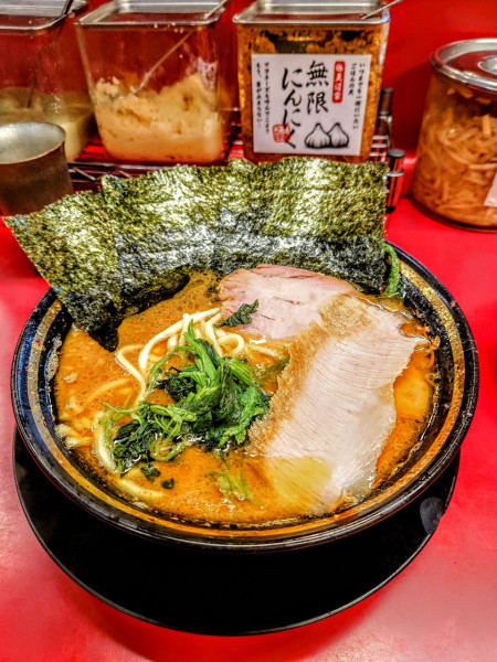 「ラーメン　豚トロ」@柏 王道家の写真