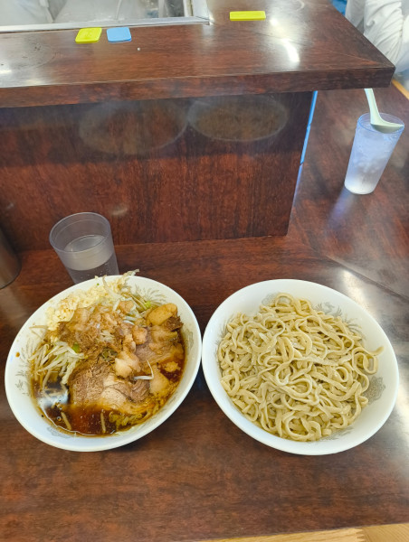 「小ラーメン+つけ麺　1000円」@ラーメン二郎 めじろ台店の写真