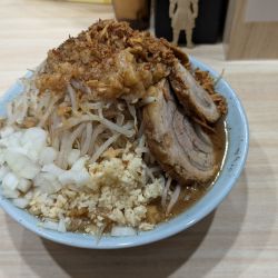 ラーメン 300g + 肉増し