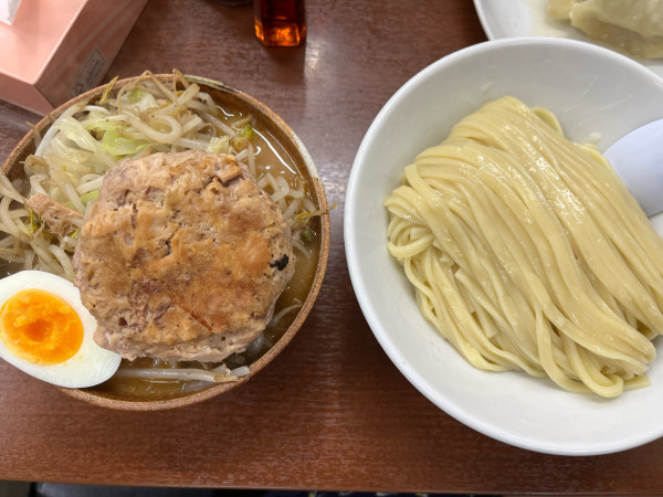 「味噌野菜つけチャーシュー+辛味」@ラーメン ひかりの写真