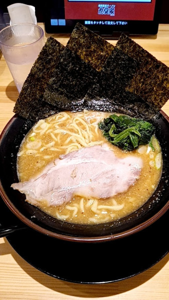 「味噌ラーメン」@横濱家系ラーメン 虎堂家 山形大野目店の写真
