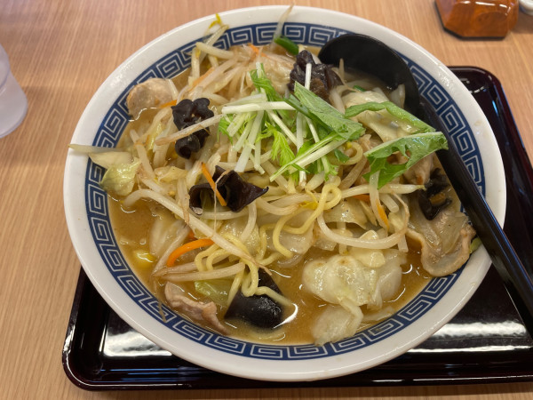 「野菜たっぷり味噌ラーメン・フレンチフライ・カレーコロッケ」@山田うどん食堂 鴻巣吹上店の写真