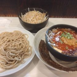 どて辛つけ麺