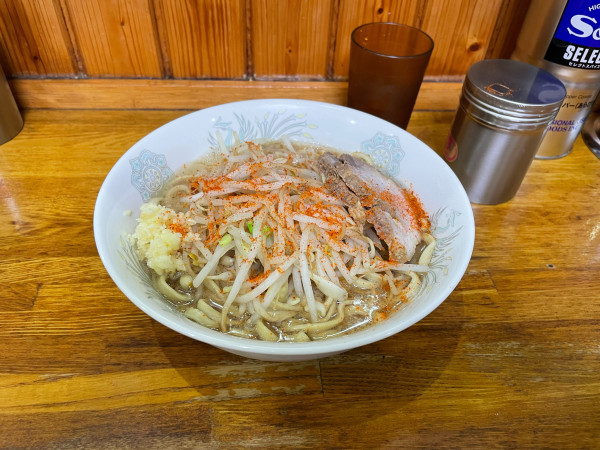 「ラーメン麺少なめ」@らーめん松信の写真