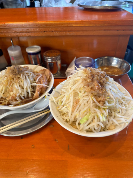 「豚ラーメンマシマシ」@麺屋穴場の写真