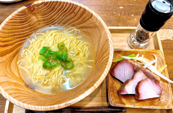 「黄金の鮎らーめん　味噌（1200円）」@らあめん厨房どる屋の写真