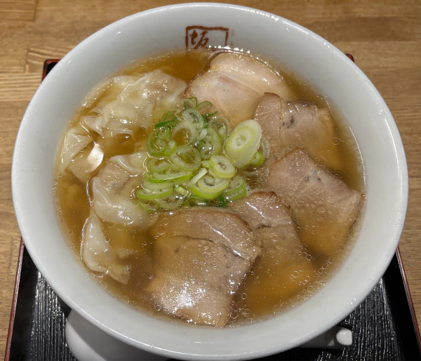 「喜多方わんたんラーメン」@喜多方ラーメン 坂内 石川町店の写真