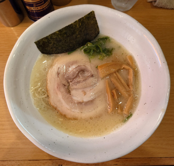 「塩らーめん(コッテリ、850円)」@らーめん こうすけの写真