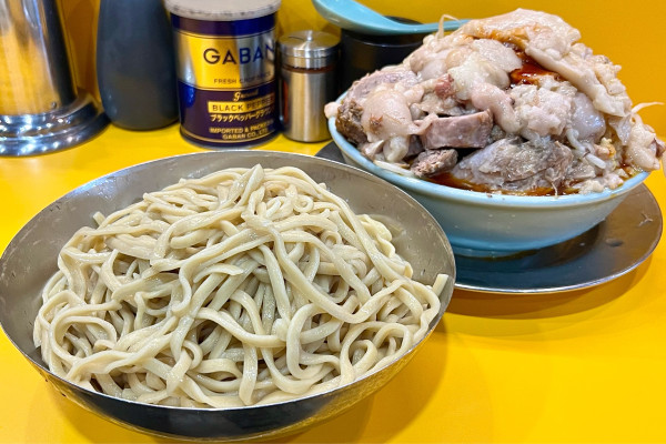 「つけ麺辛い奴4倍 ブタ増し」@ラーメン二郎 八王子野猿街道店2の写真