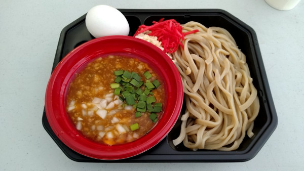 「【しろがね】濃厚スタミナＷキーマつけ麺_1000円」@大つけ麺博 つけ麺日本一決定戦の写真
