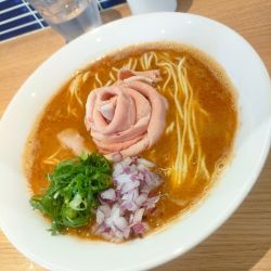 オマール海老ラーメン(牡蠣の和え玉)