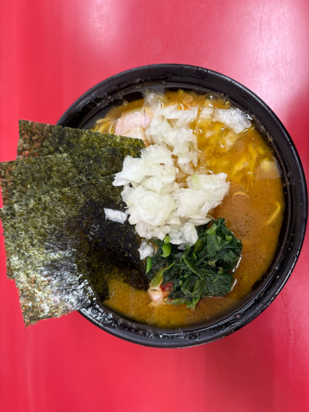 「ラーメン並　tpタマネギ」@上越家の写真