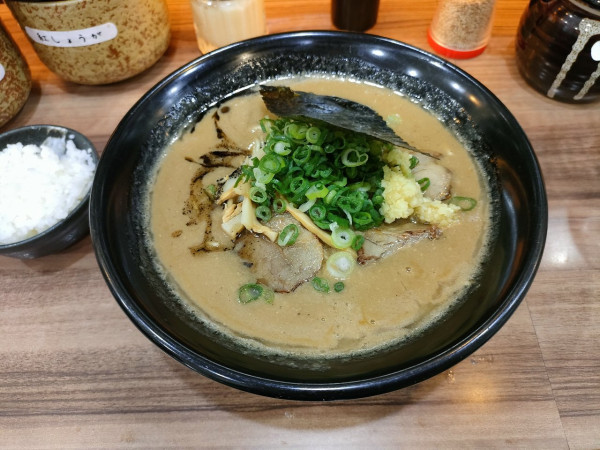 「こってり　950円」@特製ラーメンはせがわの写真