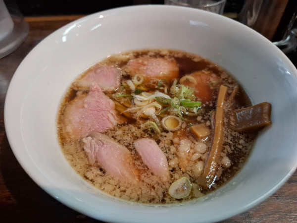 「中華そば８００円」@神保町炒麺YOSHIの写真