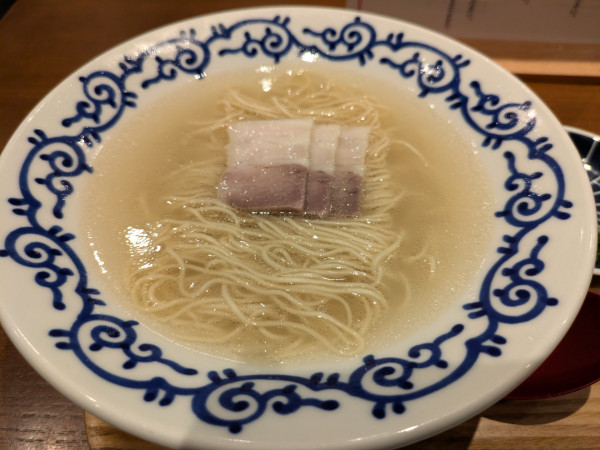 「豚そば(800円)」@豚そば 月や ラーメン滑走路店の写真