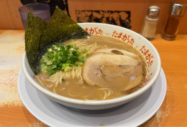 「らぁめん ¥900」@九州大分らぁめん たまがった 西口店の写真