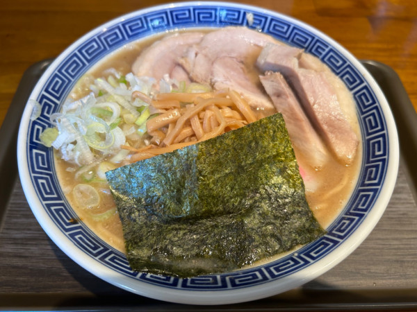 「中華そば半チャーシュー」@くり山の写真