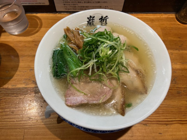 「「鮪塩（しびしお）」」@ラーメン 巌哲の写真