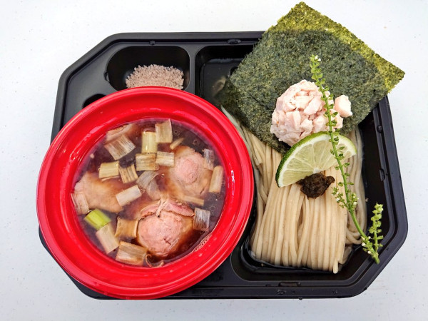 「【ヨコスト】昆布水のつけめん＋ヨコスト盛り」@大つけ麺博 つけ麺日本一決定戦の写真