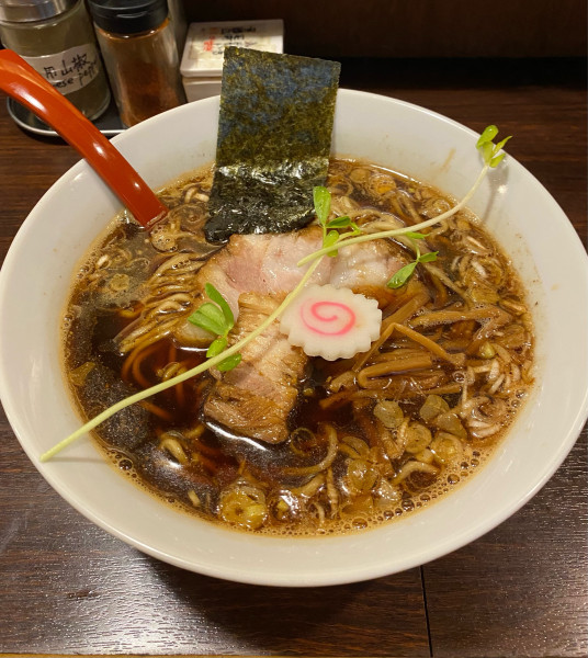 「タマリ醤油そば¥890&マー油¥40・他」@中華そば 東京ぐれっちの写真