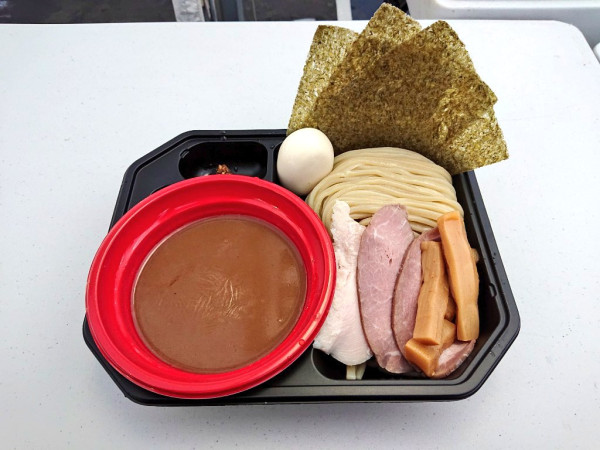 「【つけ麺 和】濃厚魚介豚骨つけ麺＋全乗せトッピング」@大つけ麺博 つけ麺日本一決定戦の写真