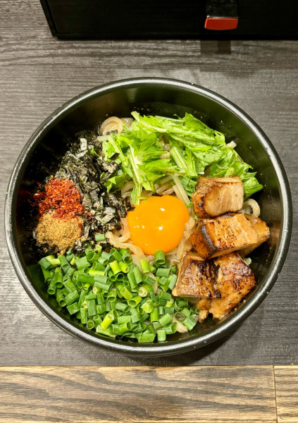 「看板まぜそば（1000）」@らーめんまぜそば あらし 名駅店の写真