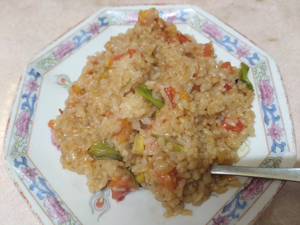 「トマトチャーハン　８００円」@中華 満州王の写真
