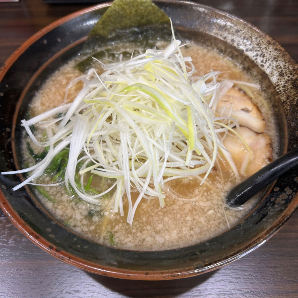「正油ねぎらーめん950円」@麺屋 たかみの写真