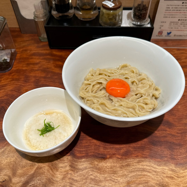 「塩昆布水のTKM」@三馬路 東京店の写真