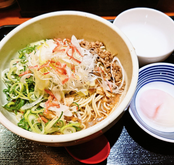 「汁なし担々麺(辛さ５)」@広島流つけ麺 からまるの写真