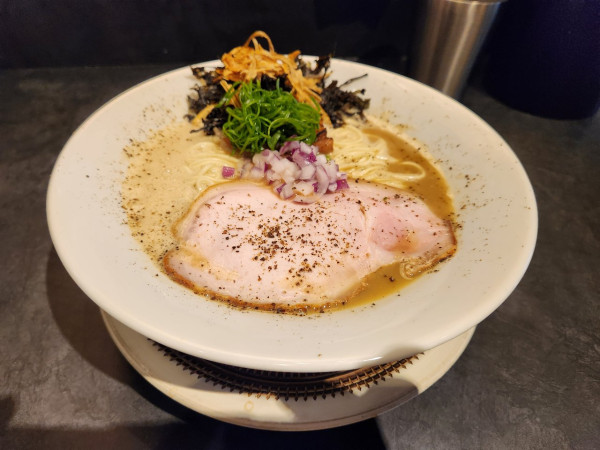 「鶏ニボらぁ麺」@Ramen Jazzy Beatsの写真