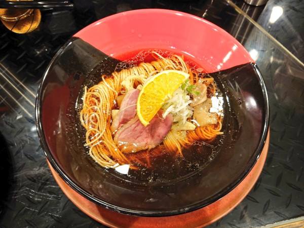 「【限定】クリア・スカイ ラーメン、など」@トーキョーニューミクスチャーヌードル 八咫烏 CHIKARABOの写真