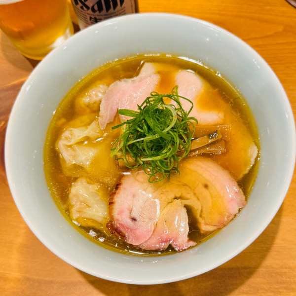 「わんたん煮干しそば」@中華そば しば田の写真