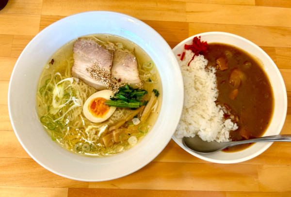 「塩ラーメン・カレーセット(700＋200￥)」@中華そば 大高屋の写真