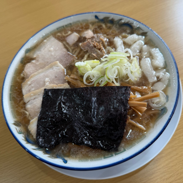 「中華そば普通　（硬め、普通、油ぽく、身入り）」@ケンちゃんラーメン 古河店の写真
