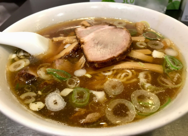 「ラーメン 小」@ラーメン専門の店 大勝の写真