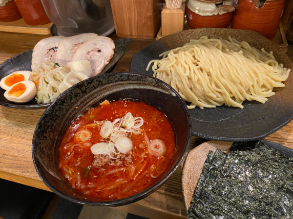「特製辛味味噌つけ麺＋のり」@つけ麺屋 やすべえ 赤坂店の写真