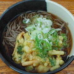 黒姫駅そば店の画像